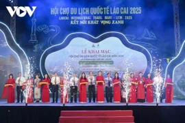 The opening ceremony of the Lao Cai international tourism fair on June 5 (Photo: VOV)