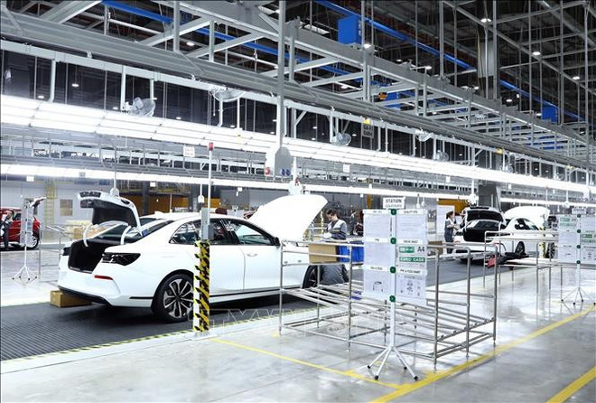 A car assembly line of automaker VinFast. (Photo: VNA) vinfast.jpg