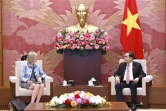 Vietnamese NA Chairman Tran Thanh Man receives new Australian Ambassador Gillian Bird (Photo: VNA)