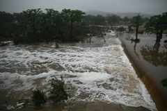 Devastating flash floods strike Kerr county, Texas on July 5. (Photo: US Coast Guard/VNA)
