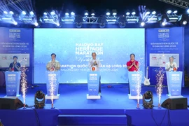 The Ha Long Bay Heritage Marathon kicks off on November 16 evening. (Photos courtesy of the organising board)