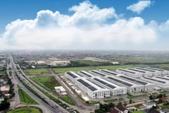 Total investment across society is estimated 1.59 quadrillion VND (over 60 billion USD) during the first half of 2025, up 9.8% year-on-year. (Photo: VNA)