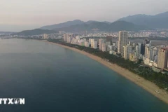 Nha Trang Beach with crystal-clear blue waters. (Photo: VNA)